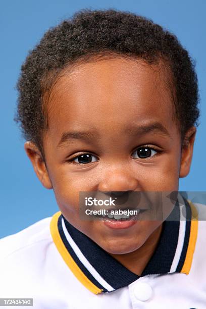 Foto de Retrato e mais fotos de stock de Aluno de Jardim de Infância - Aluno de Jardim de Infância, Foto de cabeça, 2-3 Anos