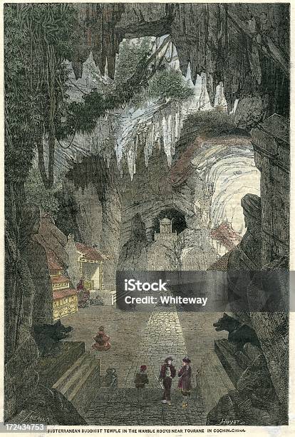 Vietname De Cave Temple Madeira Gravação 1874 - Arte vetorial de stock e mais imagens de Gruta - Gruta, Imagem Gravada, Budismo
