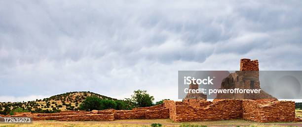 Ruinas Abo Panorámicamisiones Pueblo Monumento Nacional De Salinas Foto de stock y más banco de imágenes de Aire libre