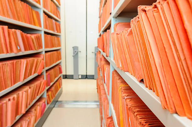 archivos de orange - legal system filing documents data warehouse fotografías e imágenes de stock