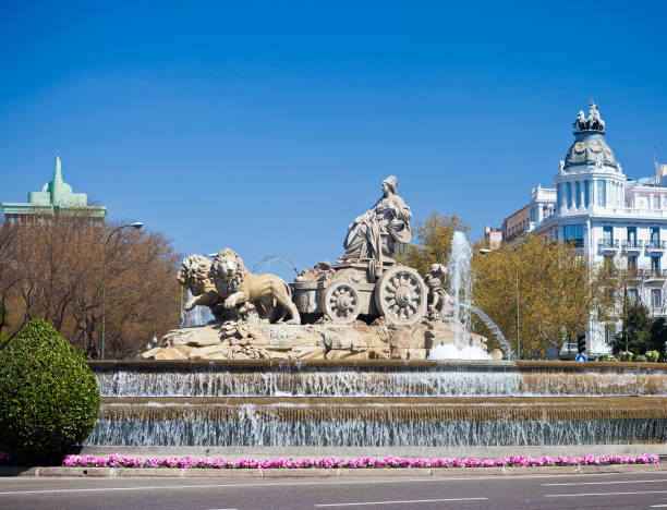 istock Cibeles Fountain In Madrid, Spain 172439355