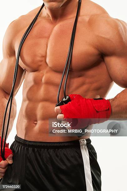 Foto de Músculo Homens e mais fotos de stock de Adulto - Adulto, Anatomia, Arte marcial mista