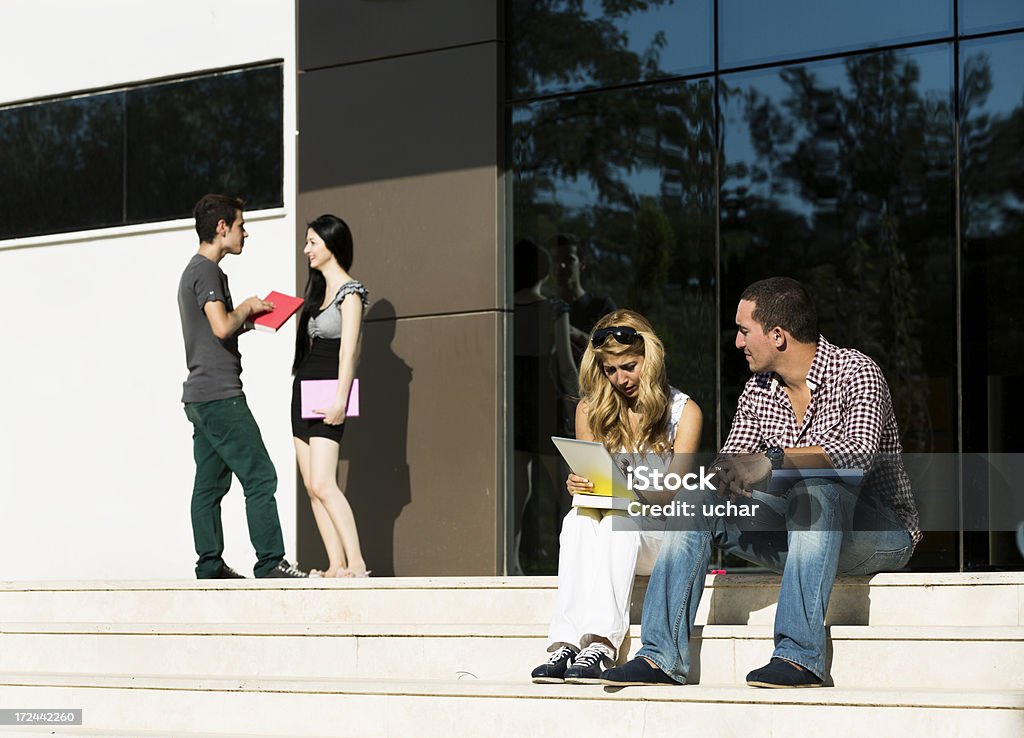 Educação - Foto de stock de Aluno de Universidade royalty-free