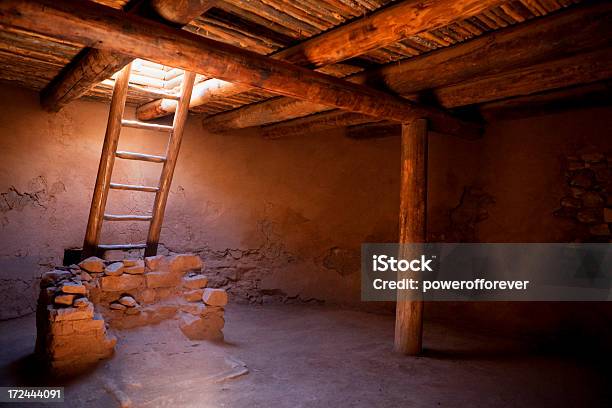 Kiva Wnętrzapecos National Monument - zdjęcia stockowe i więcej obrazów Pueblo - Wieś - Pueblo - Wieś, W domu, Historia