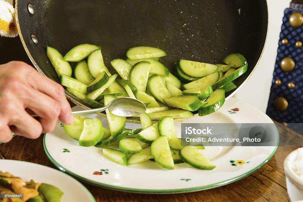 Chefkoch Plattierung Gemüse - Lizenzfrei Angebraten Stock-Foto