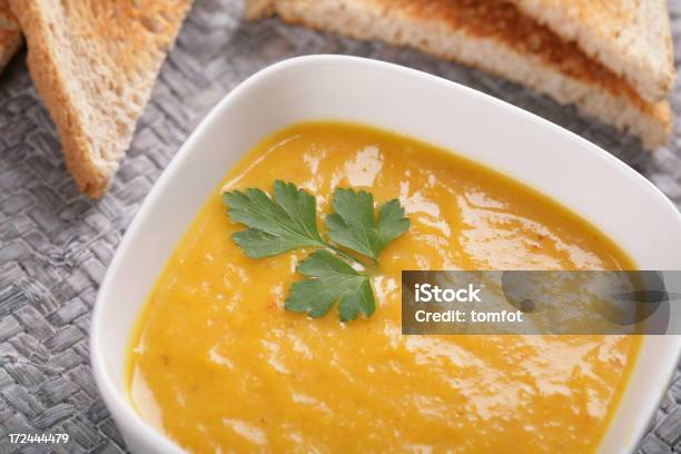 Zuppa Di Zucca - Fotografie stock e altre immagini di Bianco - Bianco, Cena, Cibo