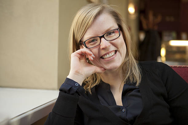 istock Woman at a cafe 172446460