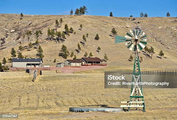 Wyoming Ranch - Fotografie stock e altre immagini di Agricoltura - Agricoltura, Ambientazione esterna, Ampio