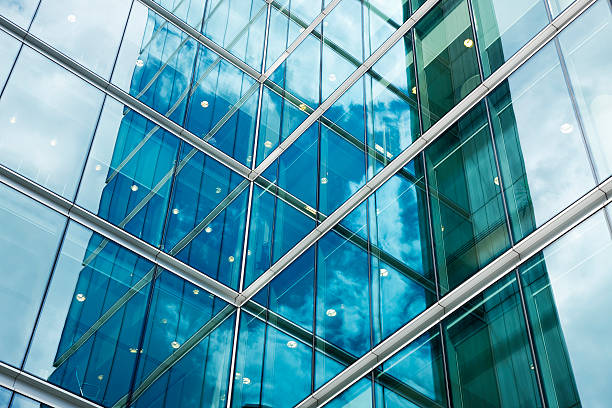 istock Futuristic Glass Office Building, London, England 172447457