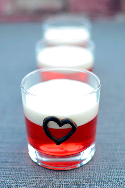Strawberry jelly with vanilla cream