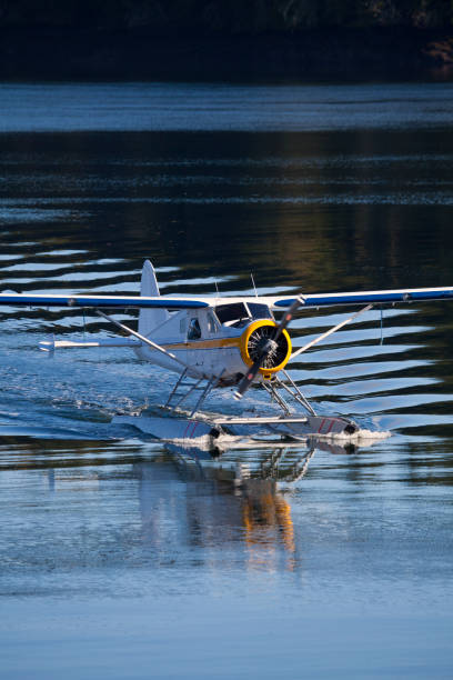 istock Seaplane Taxiing 172448391