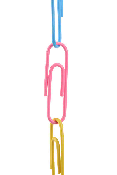 istock Colored paper clip chain on white background 172449066