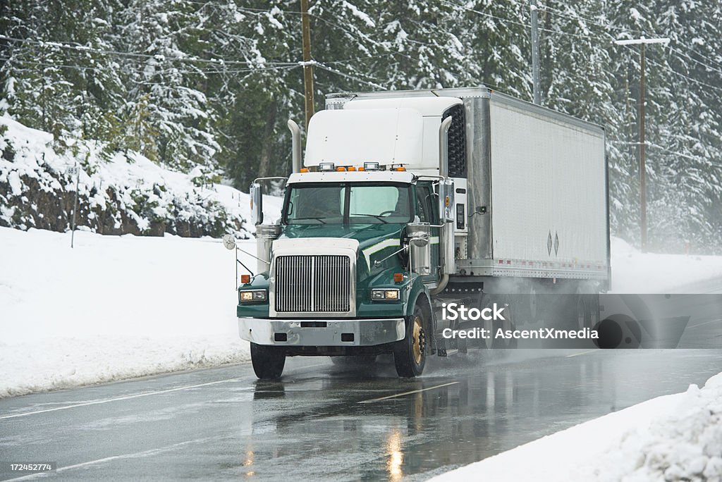 Storm Trucker - Lizenzfrei Lastzug Stock-Foto