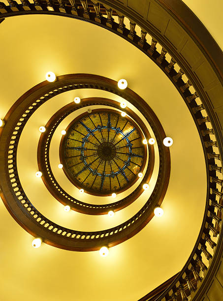 istock Rotunda of Savannah City Hall 172453079