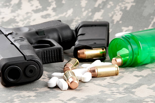 conceito de ppst militar - addiction ammunition weapon army imagens e fotografias de stock