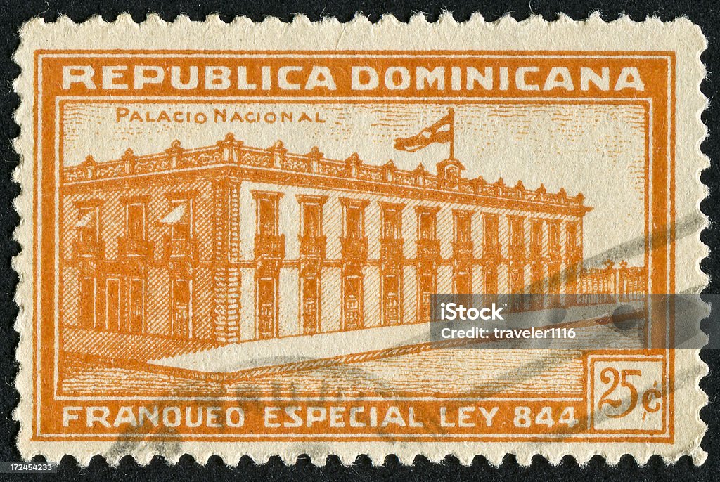 Palazzo nazionale della Repubblica Dominicana Stamp - Foto stock royalty-free di Repubblica Dominicana