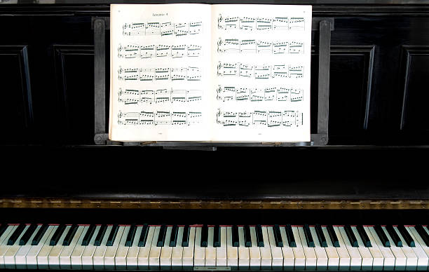 istock Piano and sheetmusic 172454553