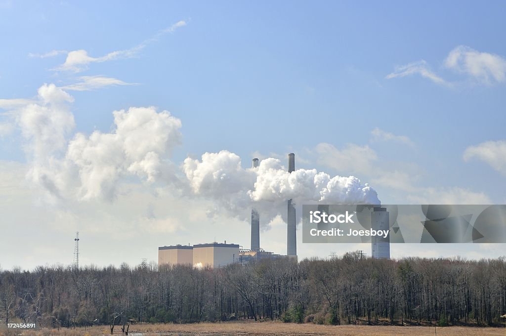 Planta de energía Smokestacks - Foto de stock de Baltimore - Maryland libre de derechos