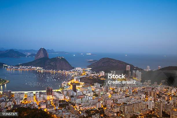 Foto de Rio De Janeiro Para A Cidade e mais fotos de stock de Ajardinado - Ajardinado, América do Sul, Azul