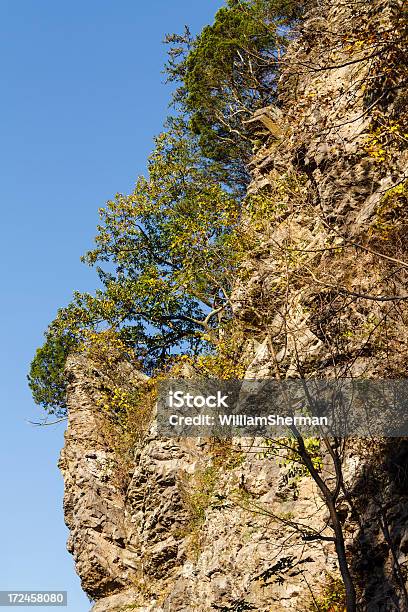 시어 바위산 클리프를 0명에 대한 스톡 사진 및 기타 이미지 - 0명, 가을, 가파른