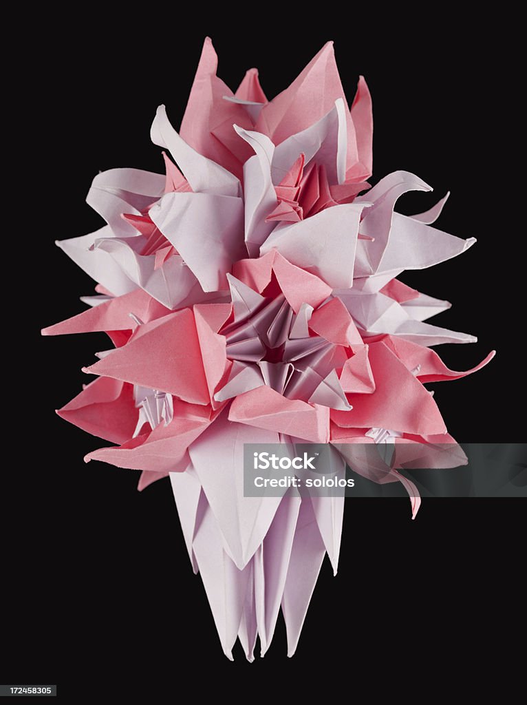 Розовый белый оригами kusudama - Стоковые фото Оригами роялти-фри