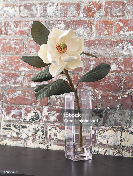 Foto de Flor e mais fotos de stock de Arranjo - Arranjo, Artigo de decoração, Bouquet