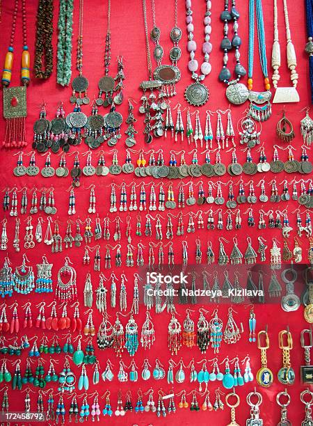 Schmuck Im Arabischen Markt Stockfoto und mehr Bilder von Accessoires - Accessoires, Arabische Kultur, Asiatische Kultur