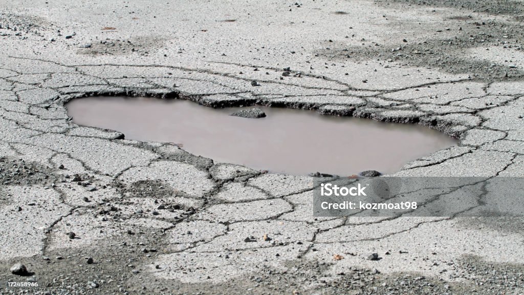 Pothole, Nahaufnahme - Lizenzfrei Asphalt Stock-Foto