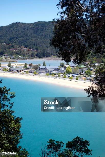 Foto de Sunny Kaiteriteri Seacape Beach Nova Zelândia e mais fotos de stock de Kaiteriteri - Kaiteriteri, Areia, Azul