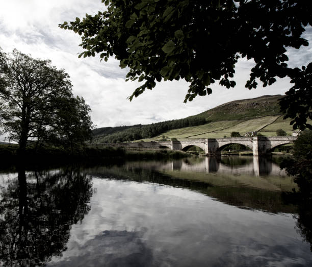 istock River & Bridge In The Yorkshire Dales 172461467