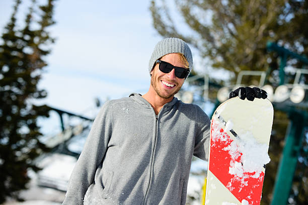 istock Snowboarder--Smiling Male 172461722