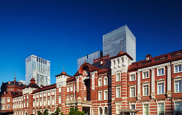 Tokyo Station, Marunouchi frontage