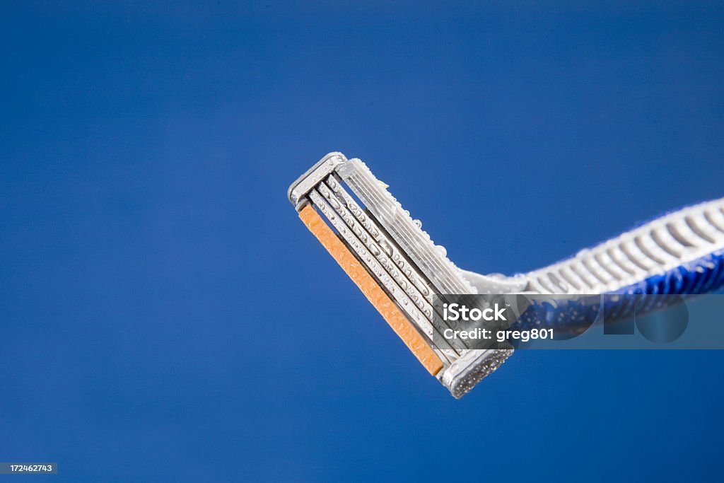 Wet shaver auf einem blauen Hintergrund - Lizenzfrei Badezimmer Stock-Foto