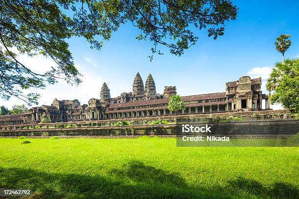 Храм Ангкорват Камбоджийский — стоковые фотографии и другие картинки Азиатская культура - Азиатская культура, Азия, Ангкор