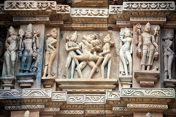 lakshmana-tempel in khajuraho - parsvanath stock-fotos und bilder