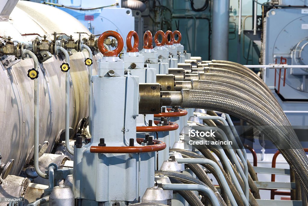 Ship Main Engine Engine Room The Main Engine In A Ships Engine Room Stock Photo - Download Image Now ...
