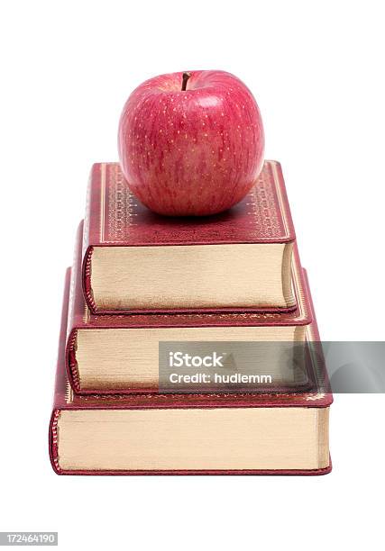 Schule Büchern Und Apple Stockfoto und mehr Bilder von Abnehmen - Abnehmen, Akademisches Lernen, Alt