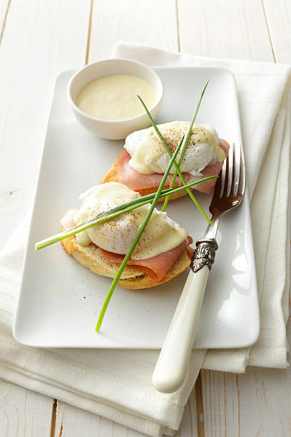 istock Eggs: Eggs Benedict with Ham and Hollandaise Sauce 172464477