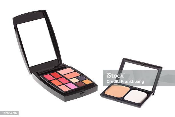 Foundation Makeup Und Eye Shadows Stockfoto und mehr Bilder von Augen-Make-Up - Augen-Make-Up, Bunt - Farbton, Farbpalette