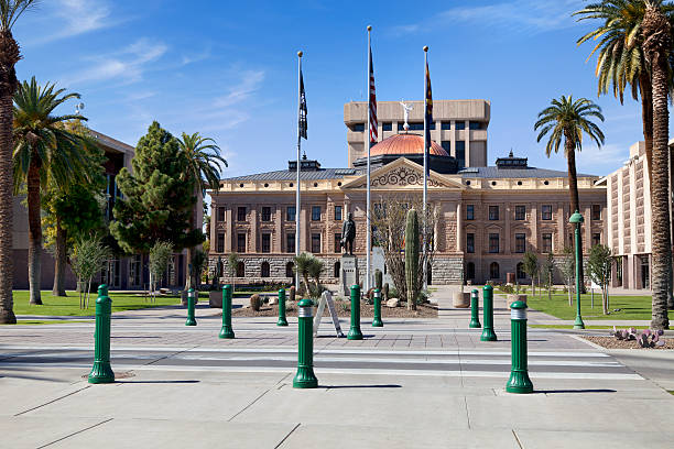 istock Arizona state capitol building in Phoenix 172465326