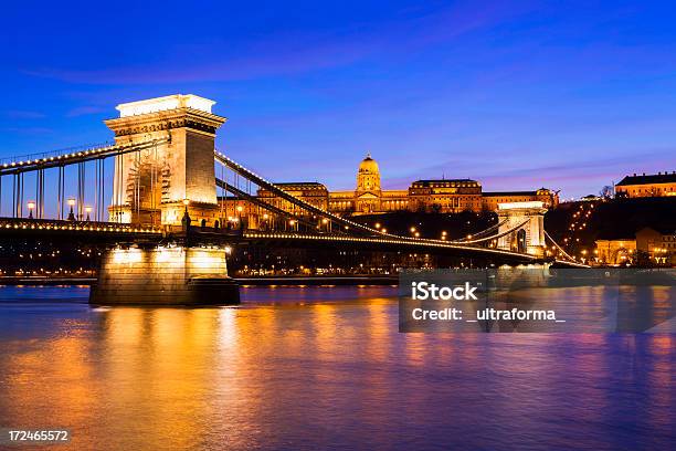 Будапешт Город — стоковые фотографии и другие картинки Light Trail - Light Trail, Архитектура, Башня