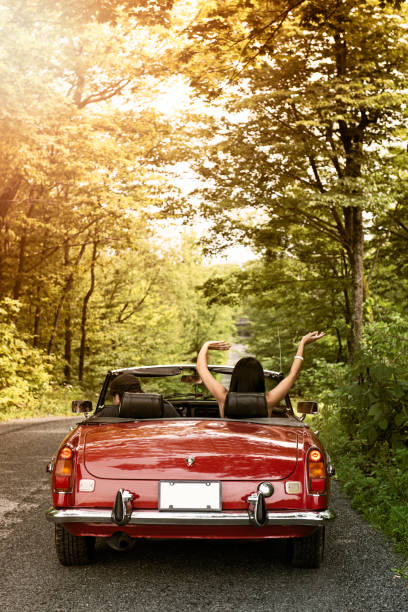 istock Young people on the road 172468550