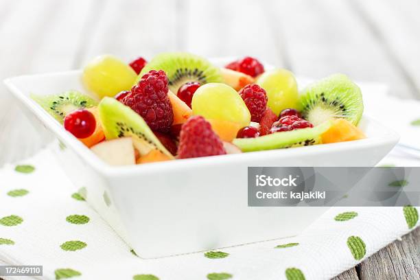 フルーツサラダ - イチゴのストックフォトや画像を多数ご用意 - イチゴ, カラフル, カラー画像