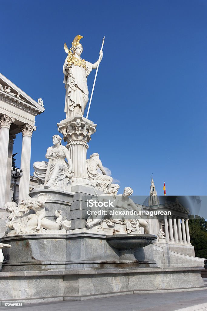 Statua di Atena-Vienna, Austria - Foto stock royalty-free di Ambientazione esterna