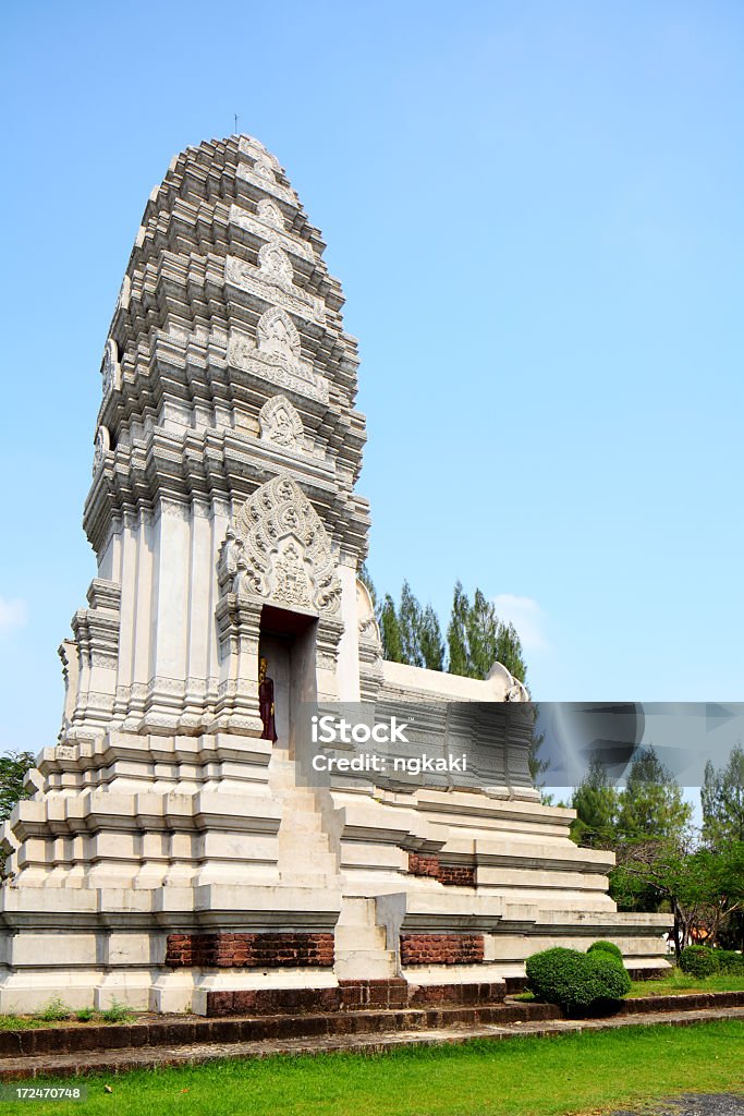 Stupa o Phra Mahathat, Ratchaburi - Zbiór zdjęć royalty-free (Architektura)