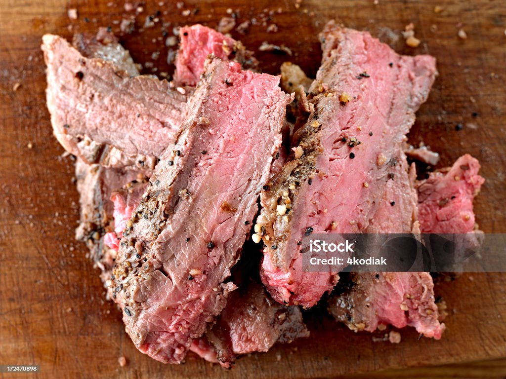 Fatia de carne de churrasco - Foto de stock de Alecrim royalty-free