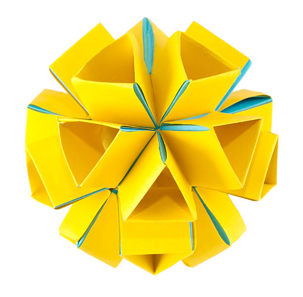 amarelo kusudama - kusudama imagens e fotografias de stock