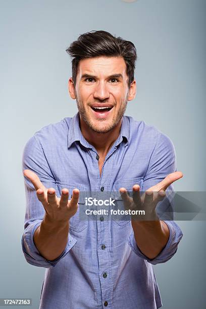 Foto de Frustrado Homem Falando e mais fotos de stock de Frustração - Frustração, Homens, Mão Levantada