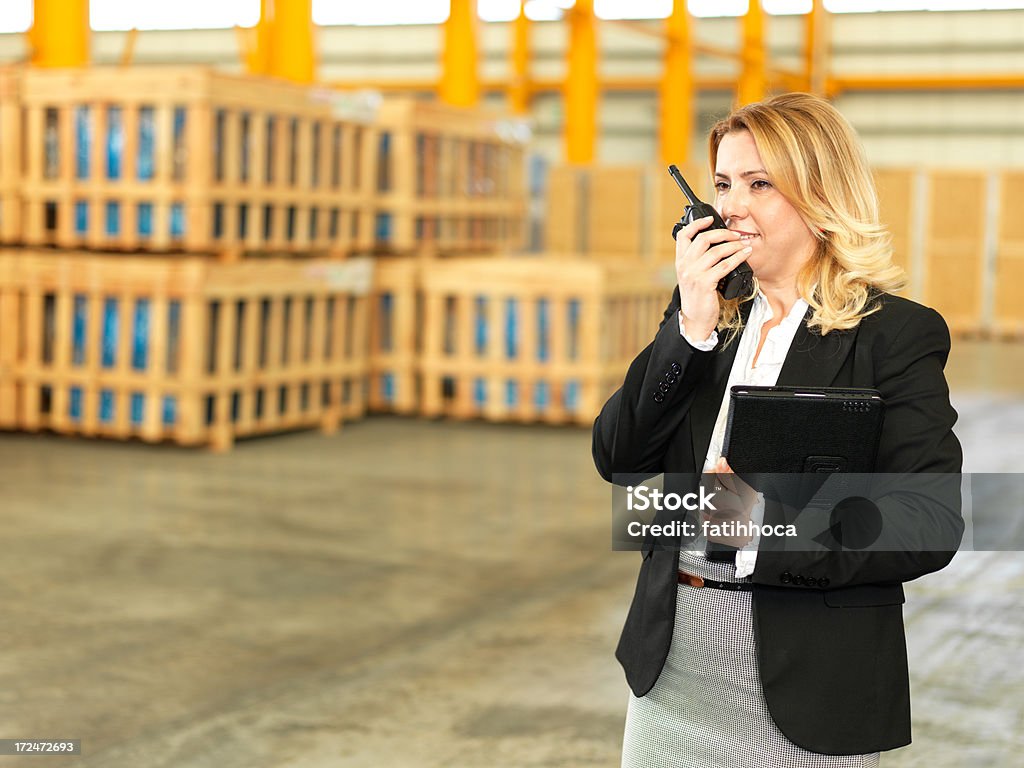 Responsabile di fabbrica - Foto stock royalty-free di Walkie-talkie