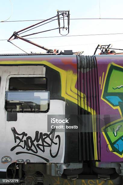 Pociąg Szczegóły - zdjęcia stockowe i więcej obrazów Graffiti - Graffiti, Pociąg, Bez ludzi